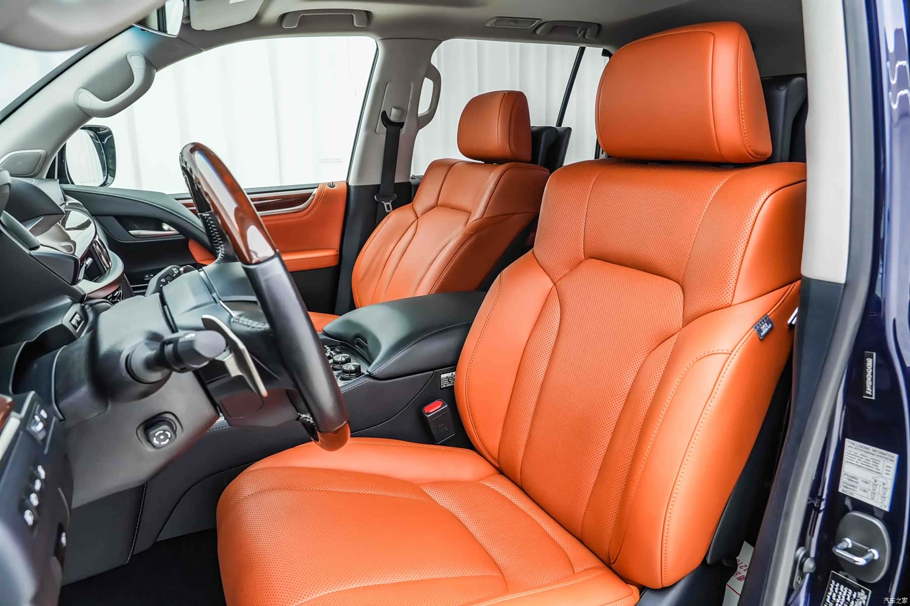 Lexus LX, 2017 4