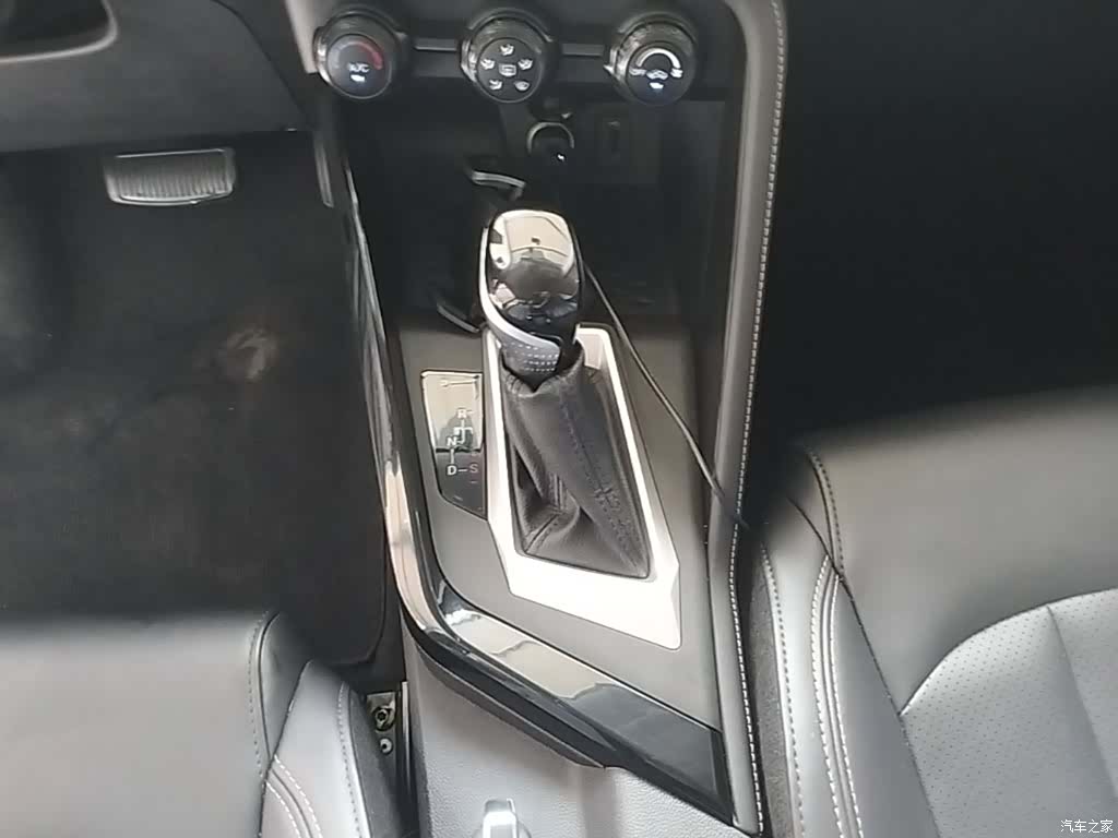 Changan CS15, 2021 14