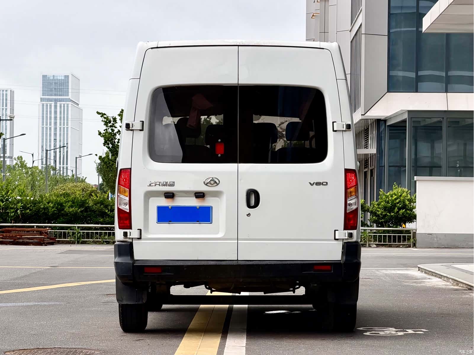 Maxus V80, 2020 все фото