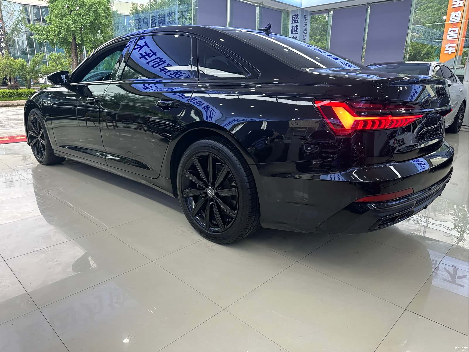 Audi A6L, 2020 8