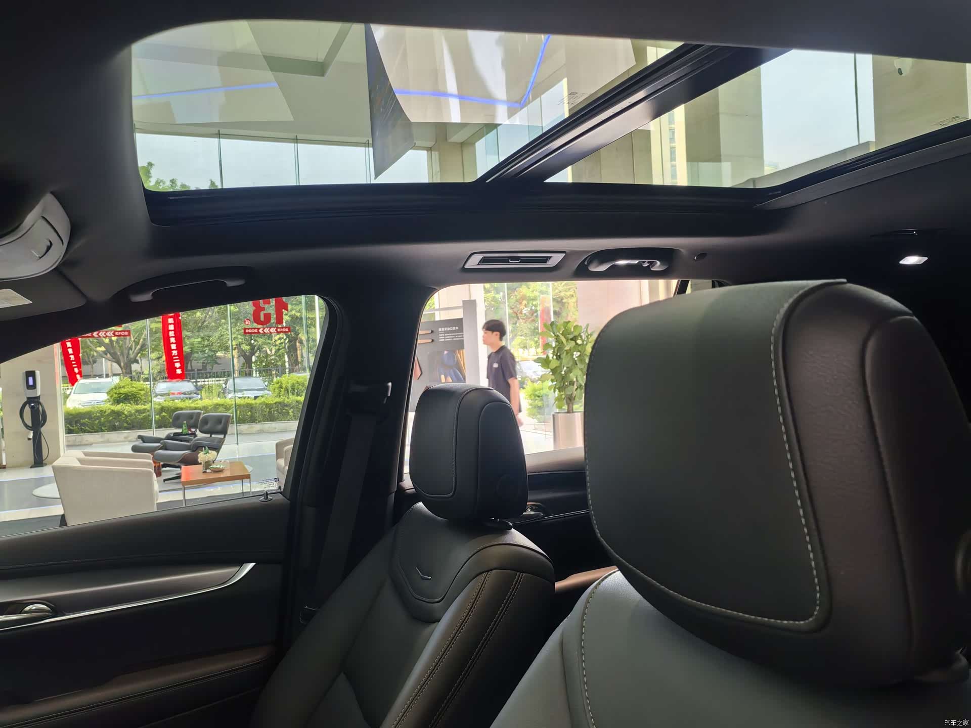 Cadillac XT6, 2022 15