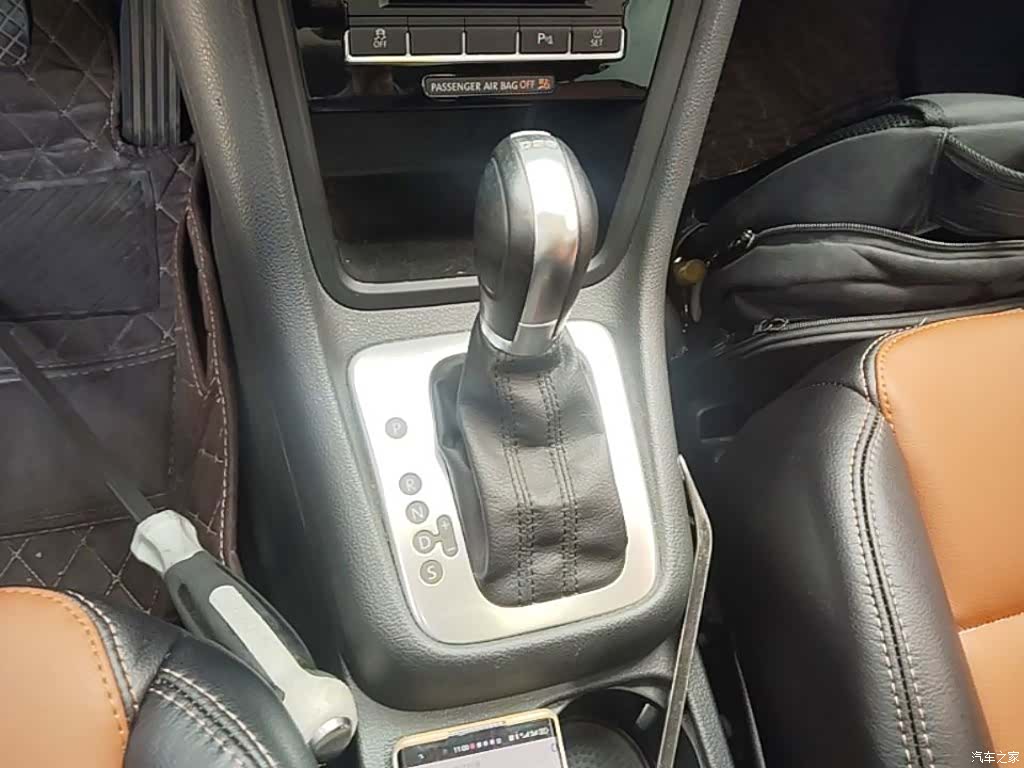 Volkswagen Xia, 2016 14