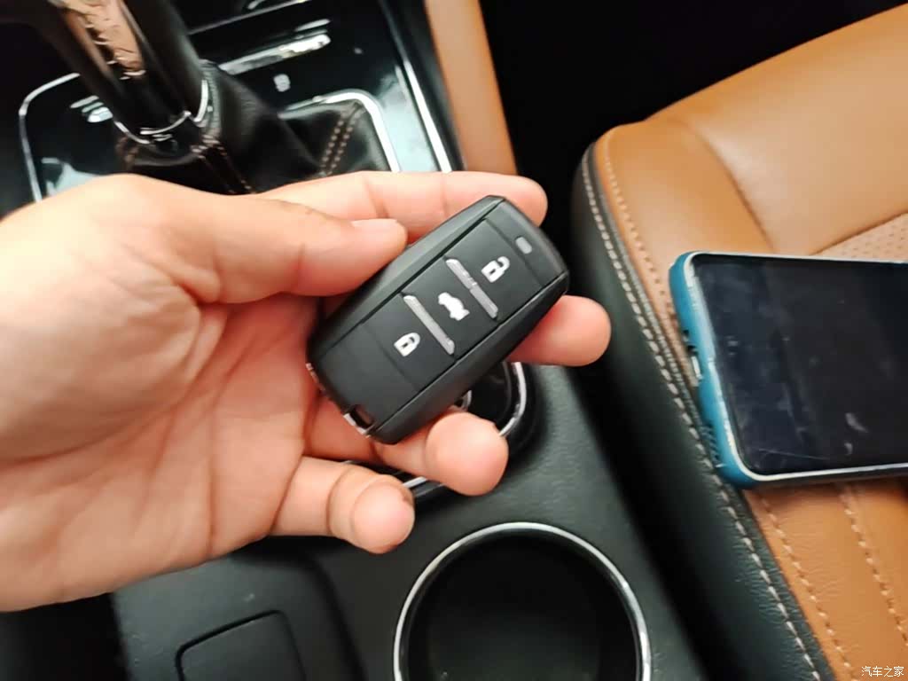 Changan CX70, 2017 9