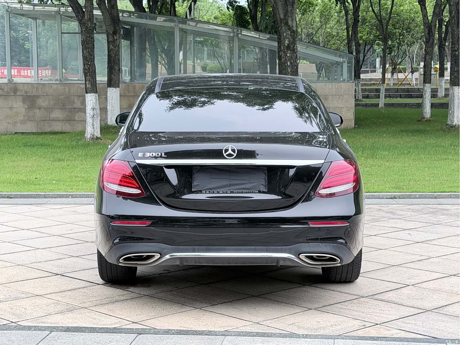 Mercedes-Benz E-Class, 2018 16