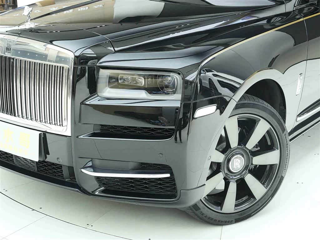 Rolls-Royce Cullinan, 2022 37