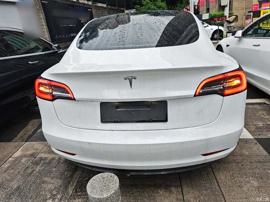 Tesla Model 3, 2019 6
