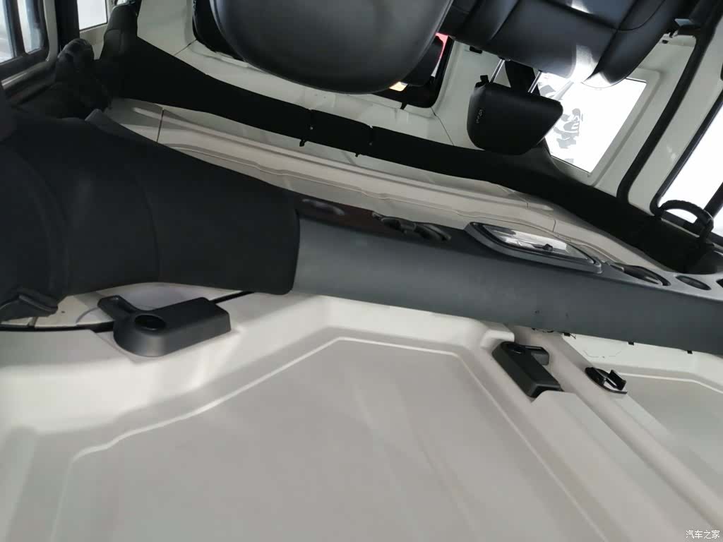 BAIC BJ40, 2017 9