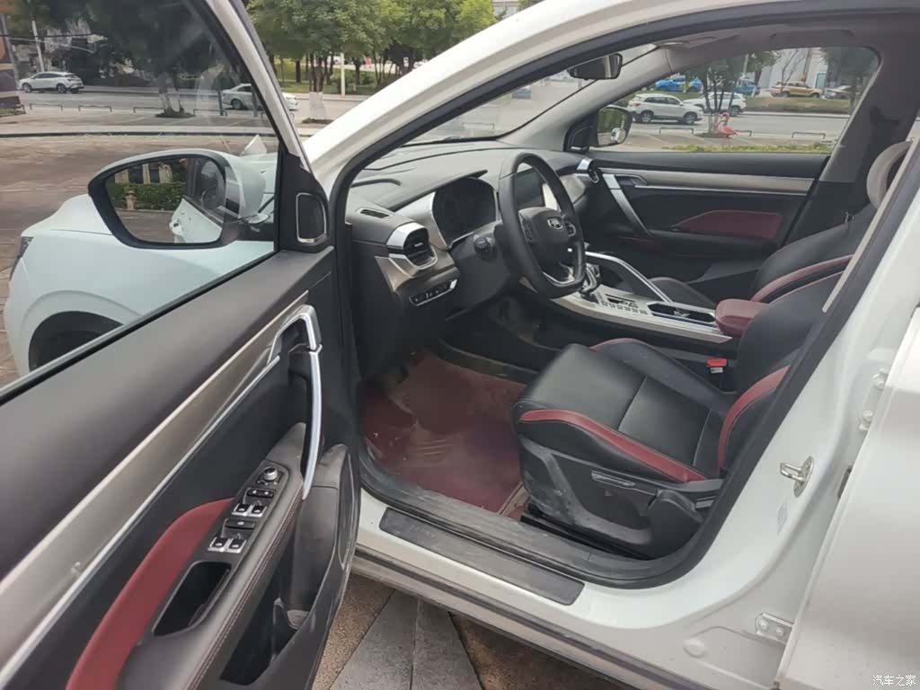 Geely Coolray, 2021 16