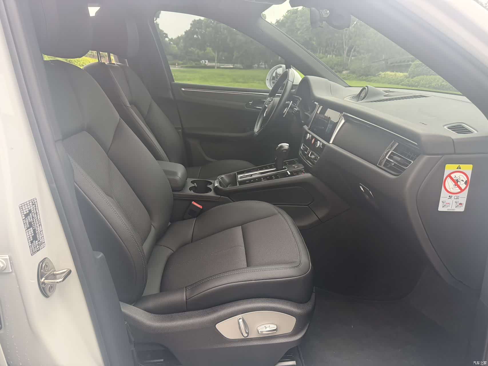 Porsche Macan, 2023 13