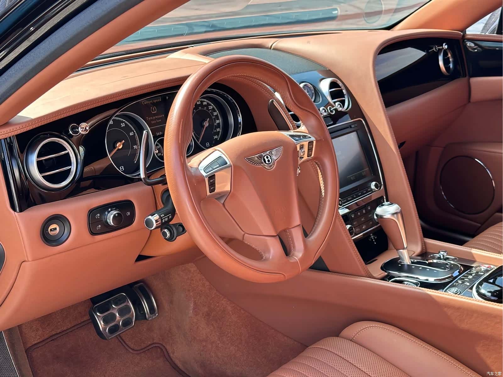 Bentley Flying Spur, 2019 3