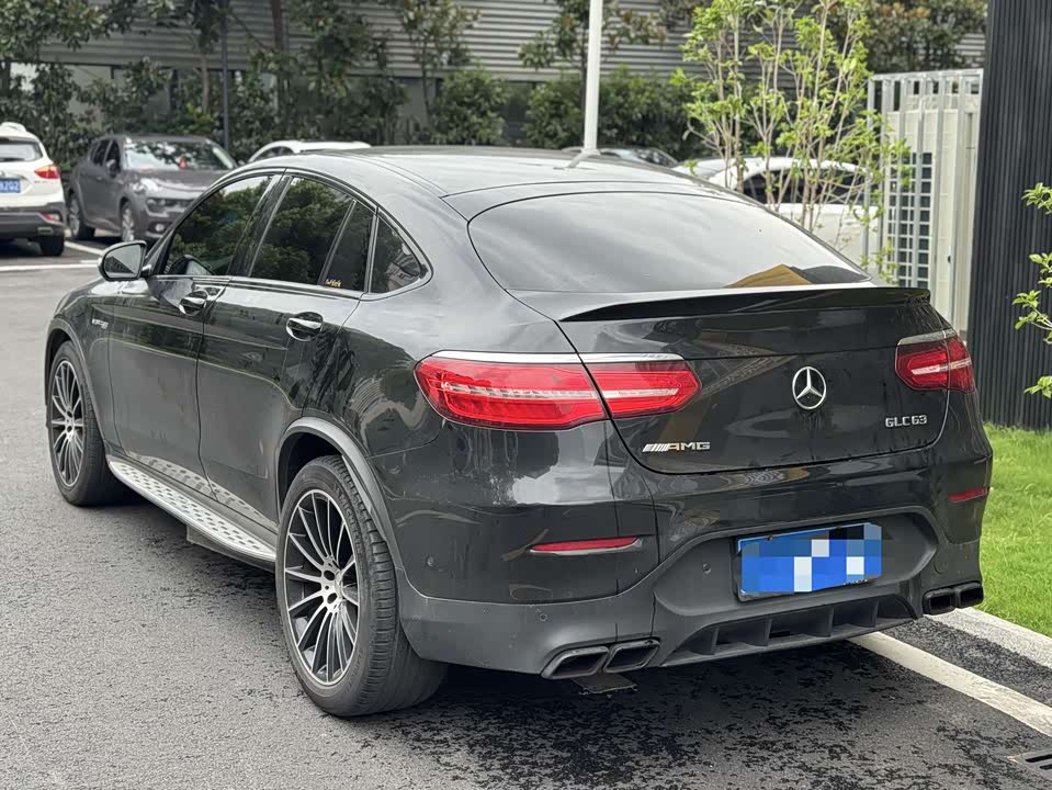 Mercedes-Benz GLC Coupe AMG Mercedes-Benz GLC Coupe AMG