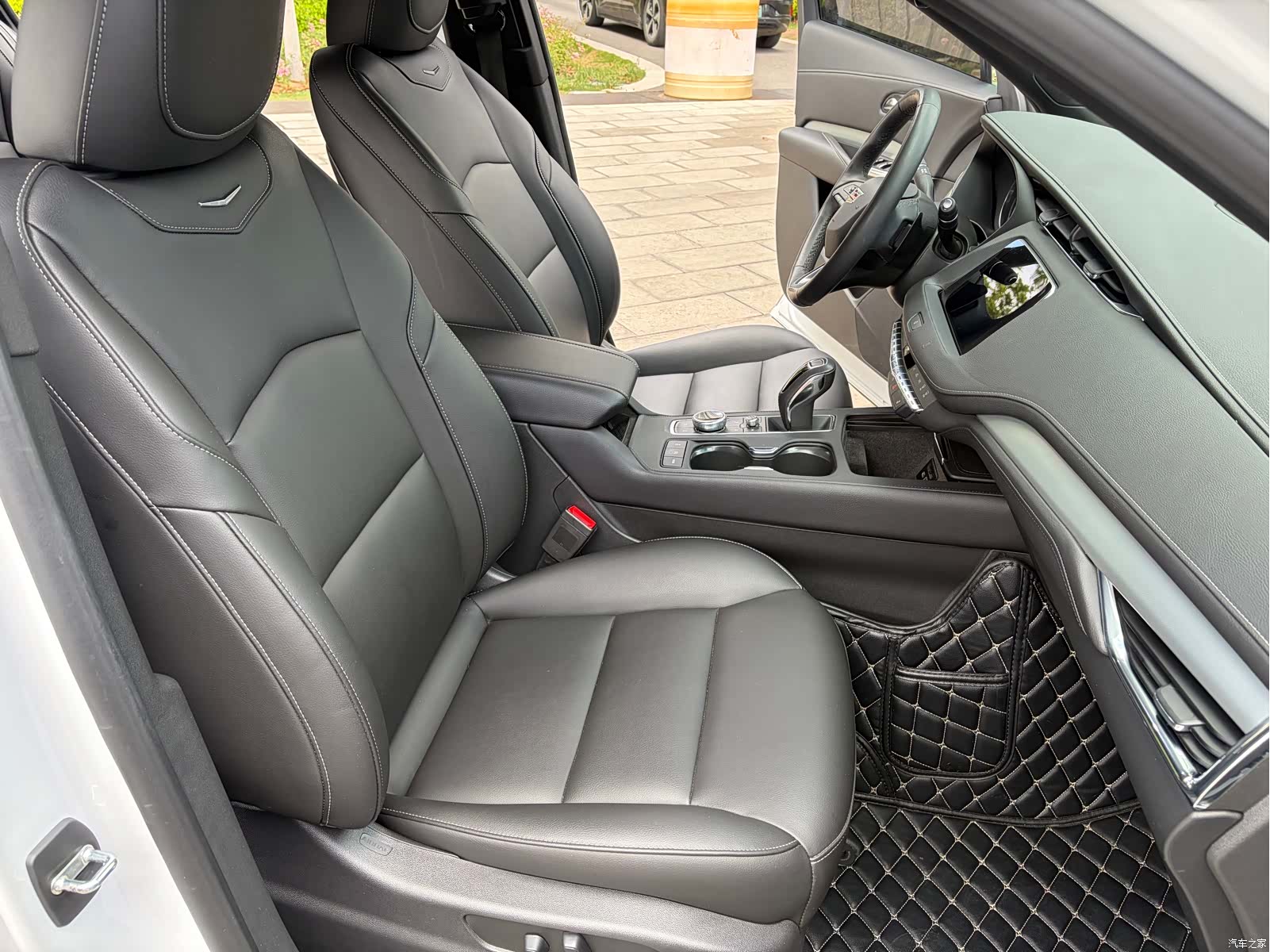 Cadillac XT4, 2019 15