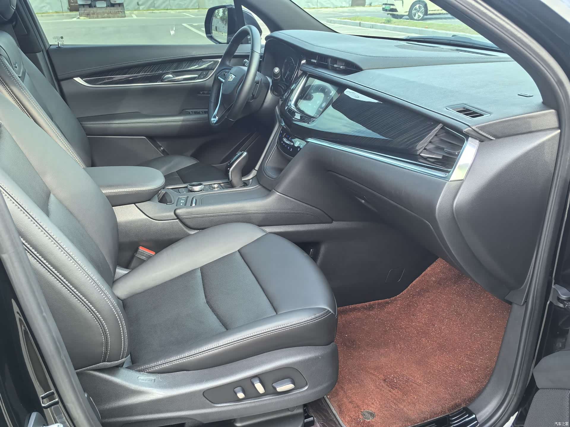 Cadillac XT6, 2021 13