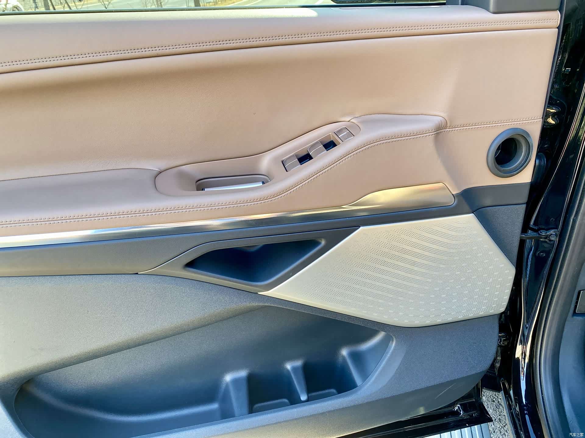 Lincoln Navigator, 2025 13