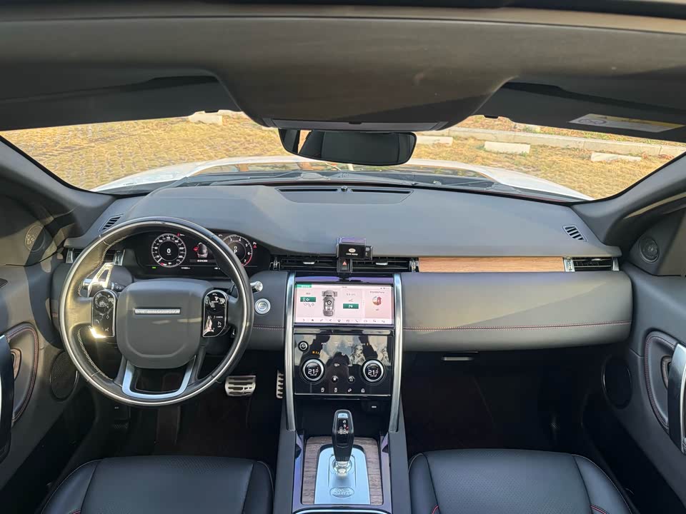 Land Rover Discover sports