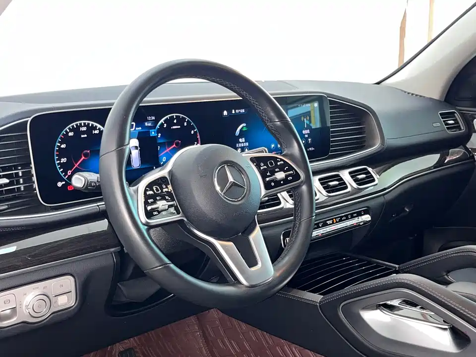 Mercedes-Benz GLS