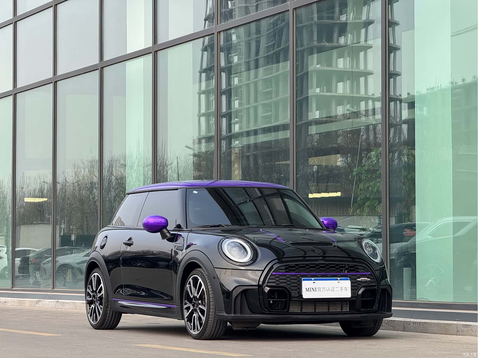 Mini Cooper, 2024 3