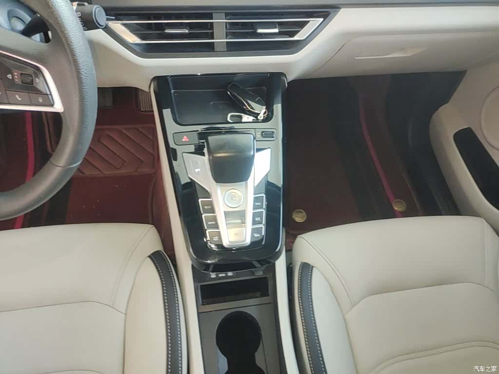 BYD Yuan, 2021 14