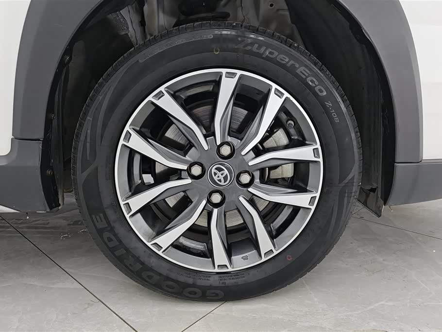 Toyota YARiS L Zhixuan