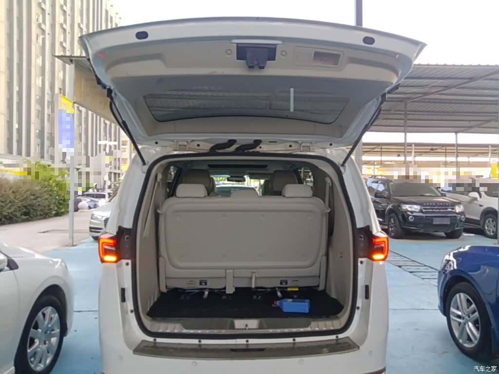 Buick GL8, 2021 19