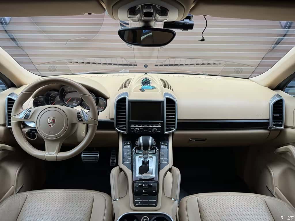 Porsche Cayenne, 2014 все фото
