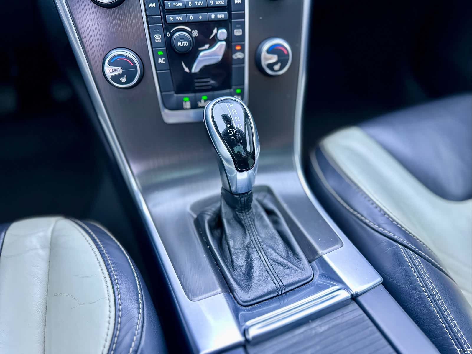 Volvo XC60, 2013 9