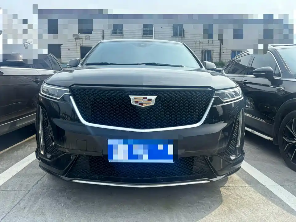 Cadillac XT6
