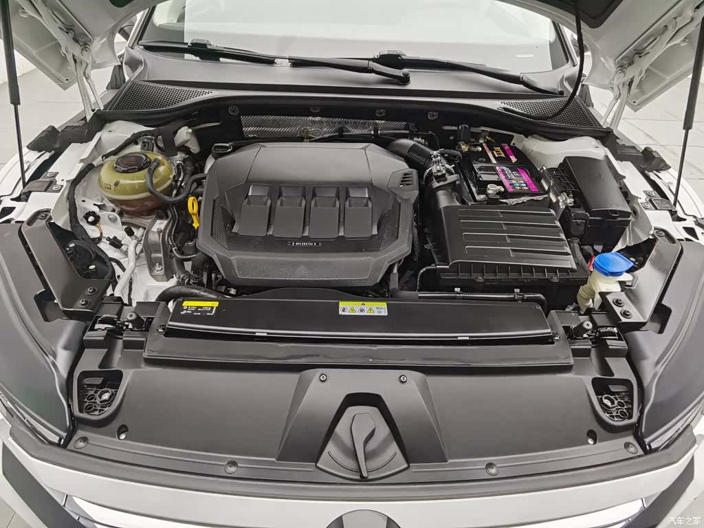 Volkswagen CC, 2021 6