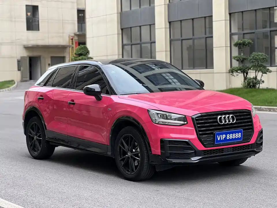 Audi Q2L