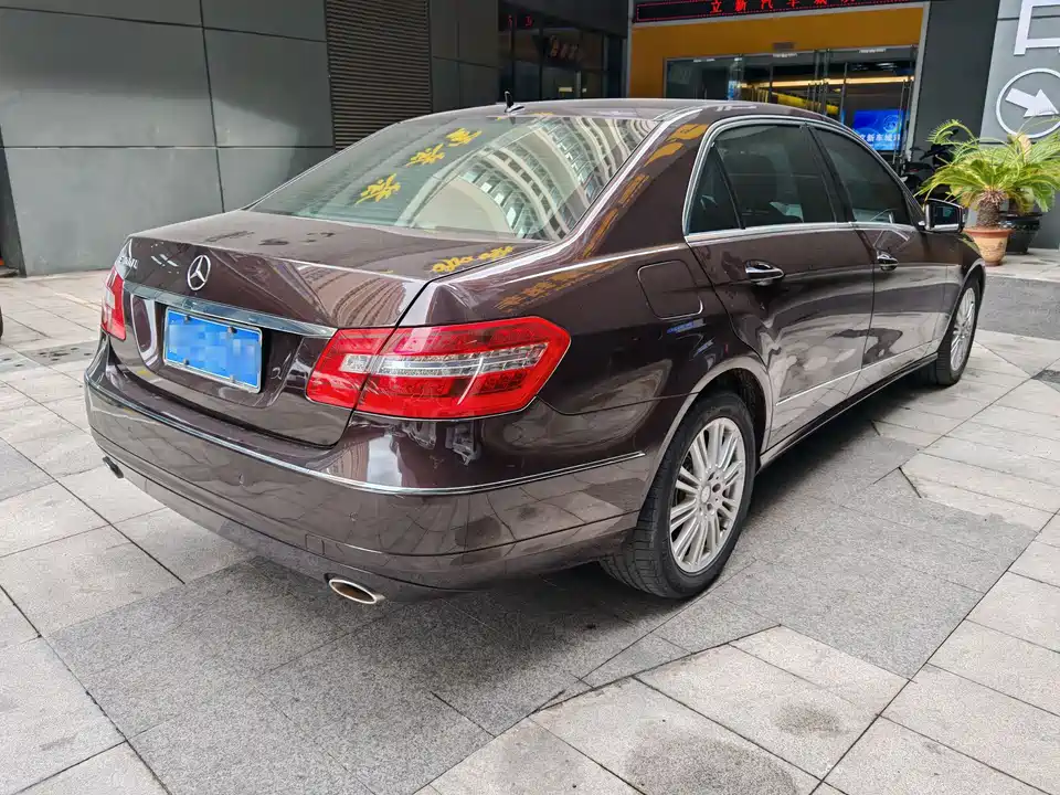 Mercedes-Benz E-class Mercedes-Benz E-class