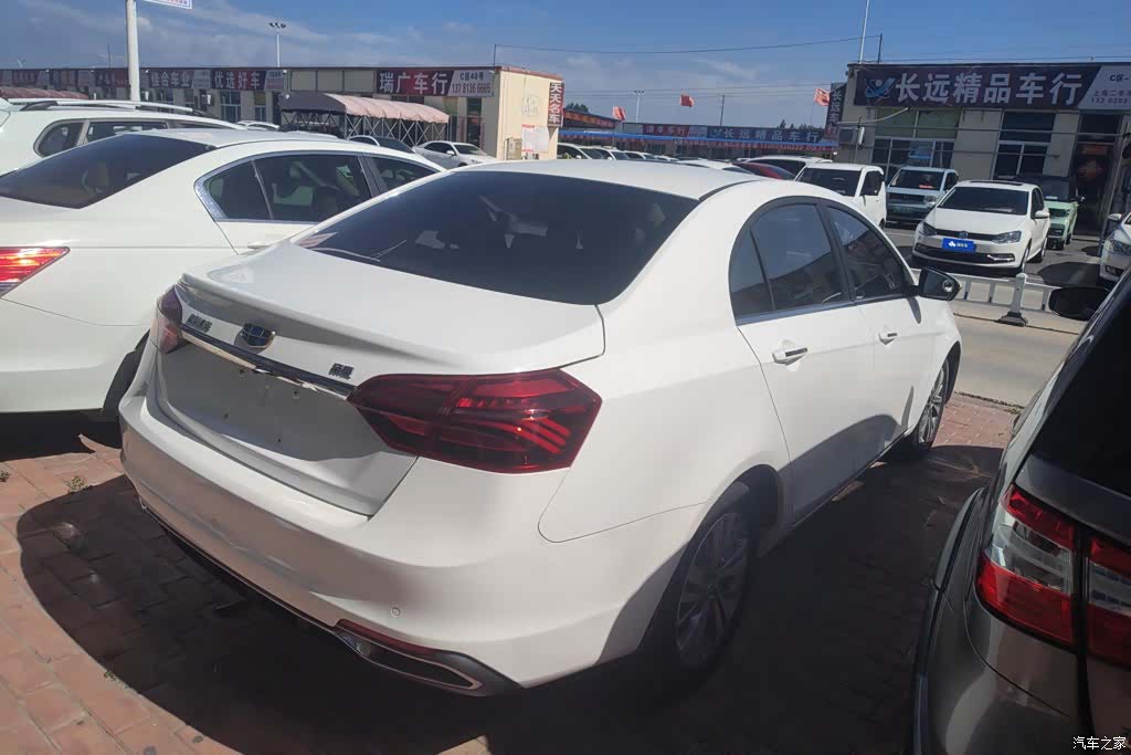 Geely Emgrand, 2018 3