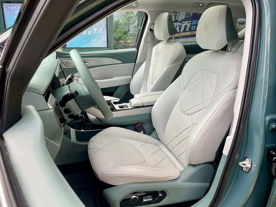 ARCFOX Polar Fox Alpha T