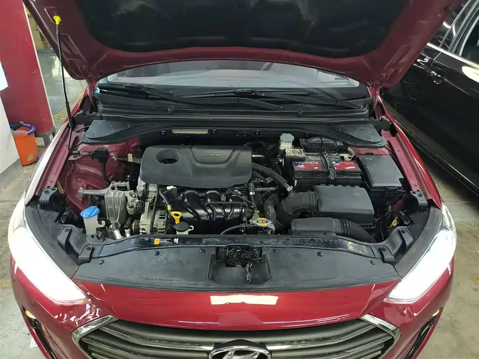 Hyundai Lead