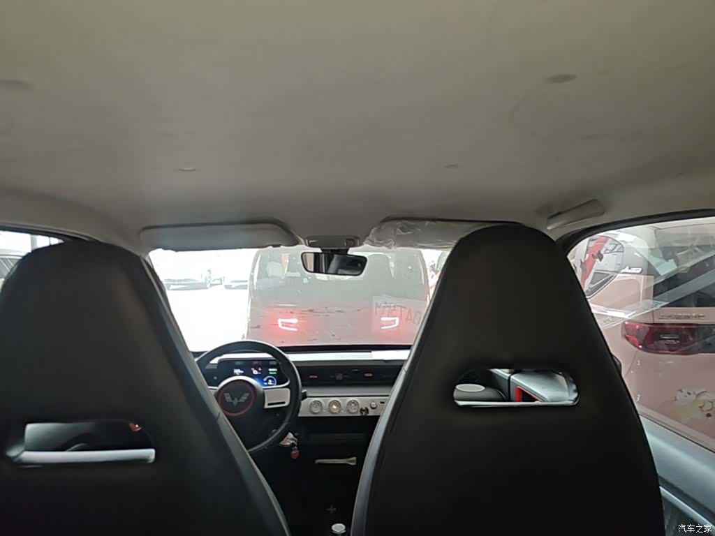 Wuling MINIEV, 2022 18