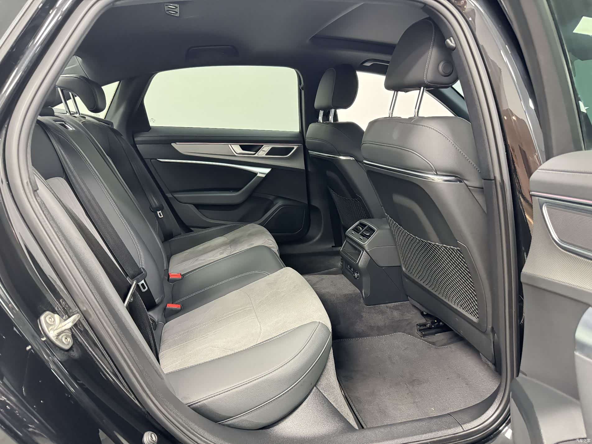 Audi A6L, 2023 11