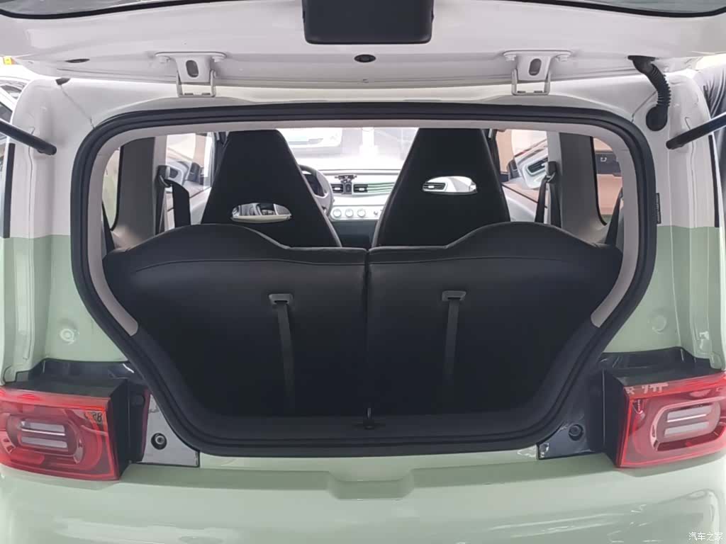 Wuling MINIEV, 2021 19