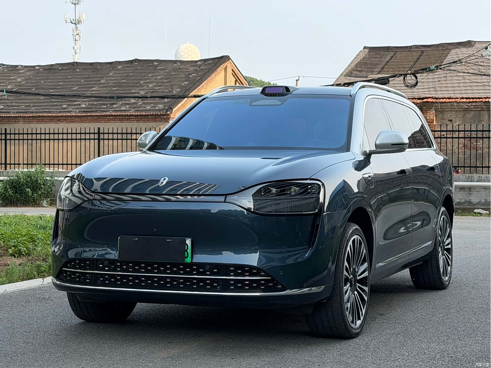 AITO M9, 2024 3