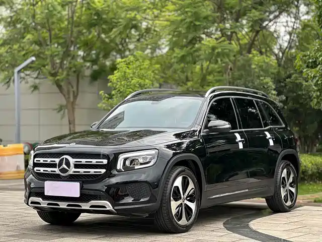 Mercedes-Benz GLB 2022 — купить из Китая под заказ