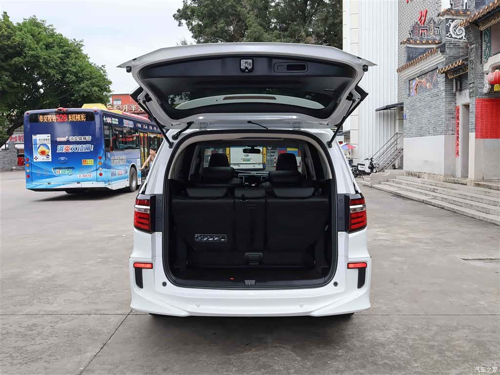 Honda Elysion, 2019 26