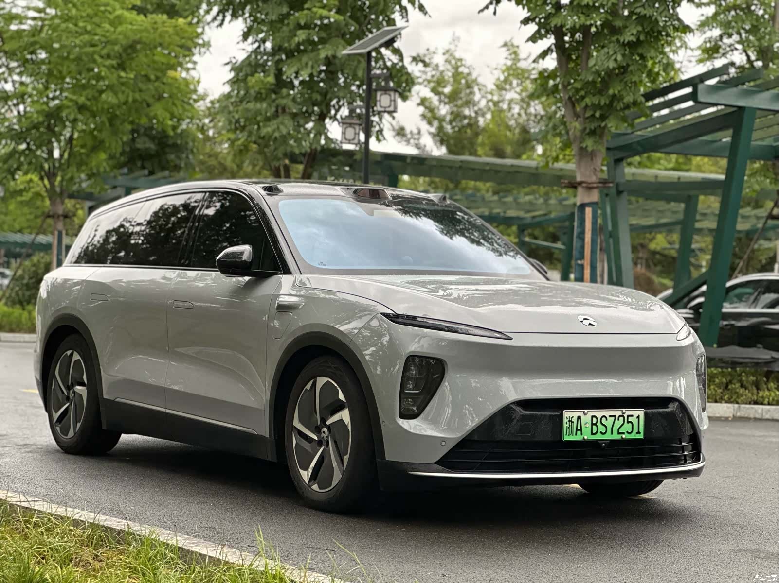 NIO ES8, 2023 3