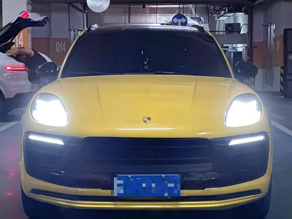 Porsche Macan Porsche Macan