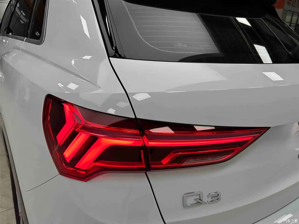 Audi Q3, 2023 19
