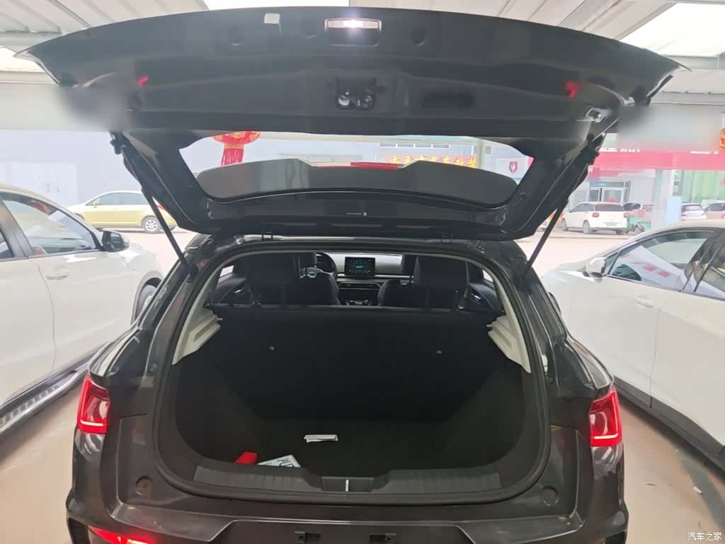 BYD E2, 2020 19