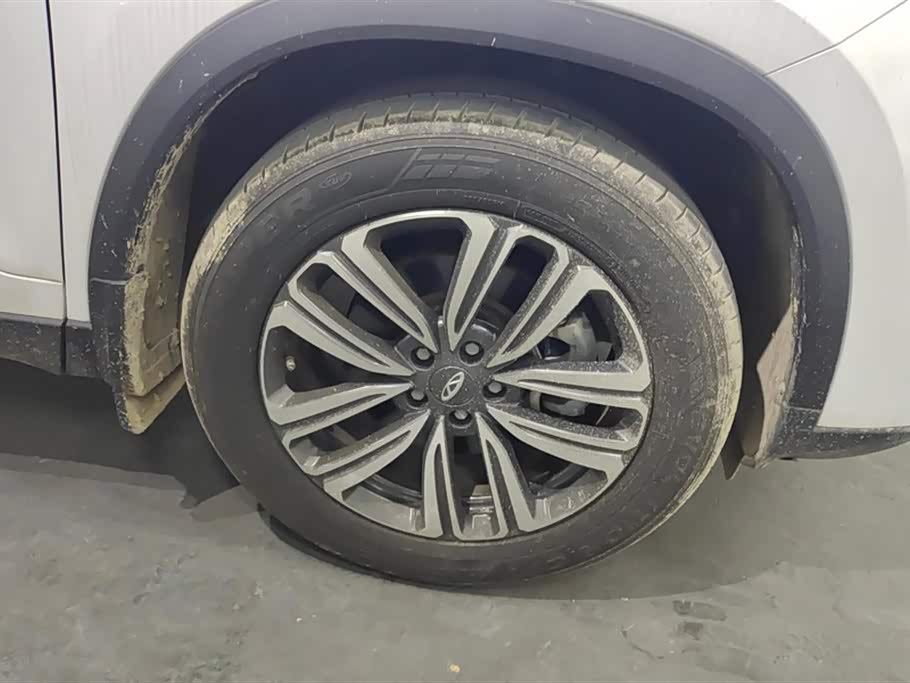 Chery Tiggo 8