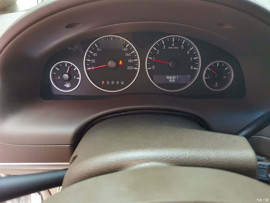 Buick GL8, 2016 4