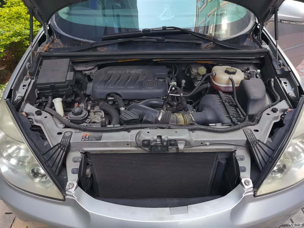Buick GL8, 2016 11