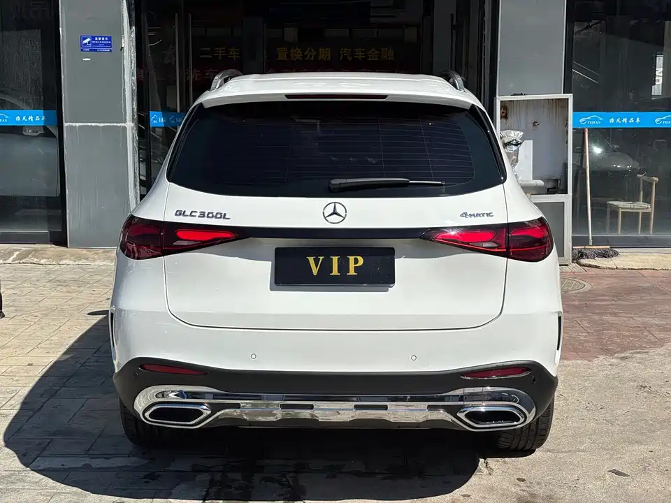 Mercedes-Benz GLC Mercedes-Benz GLC