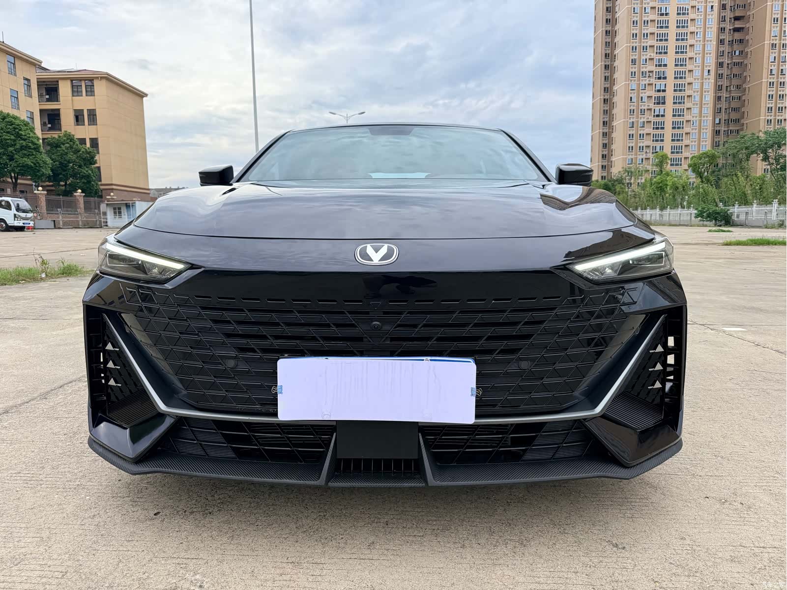 Changan UNI-V, 2023 2