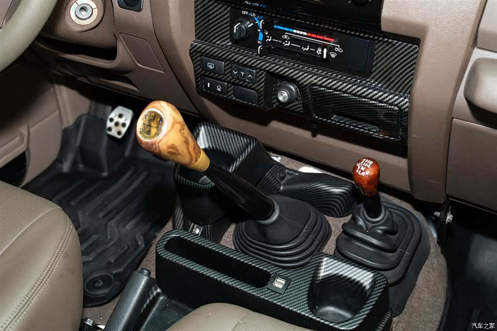 Toyota Land Cruiser, 2016 16