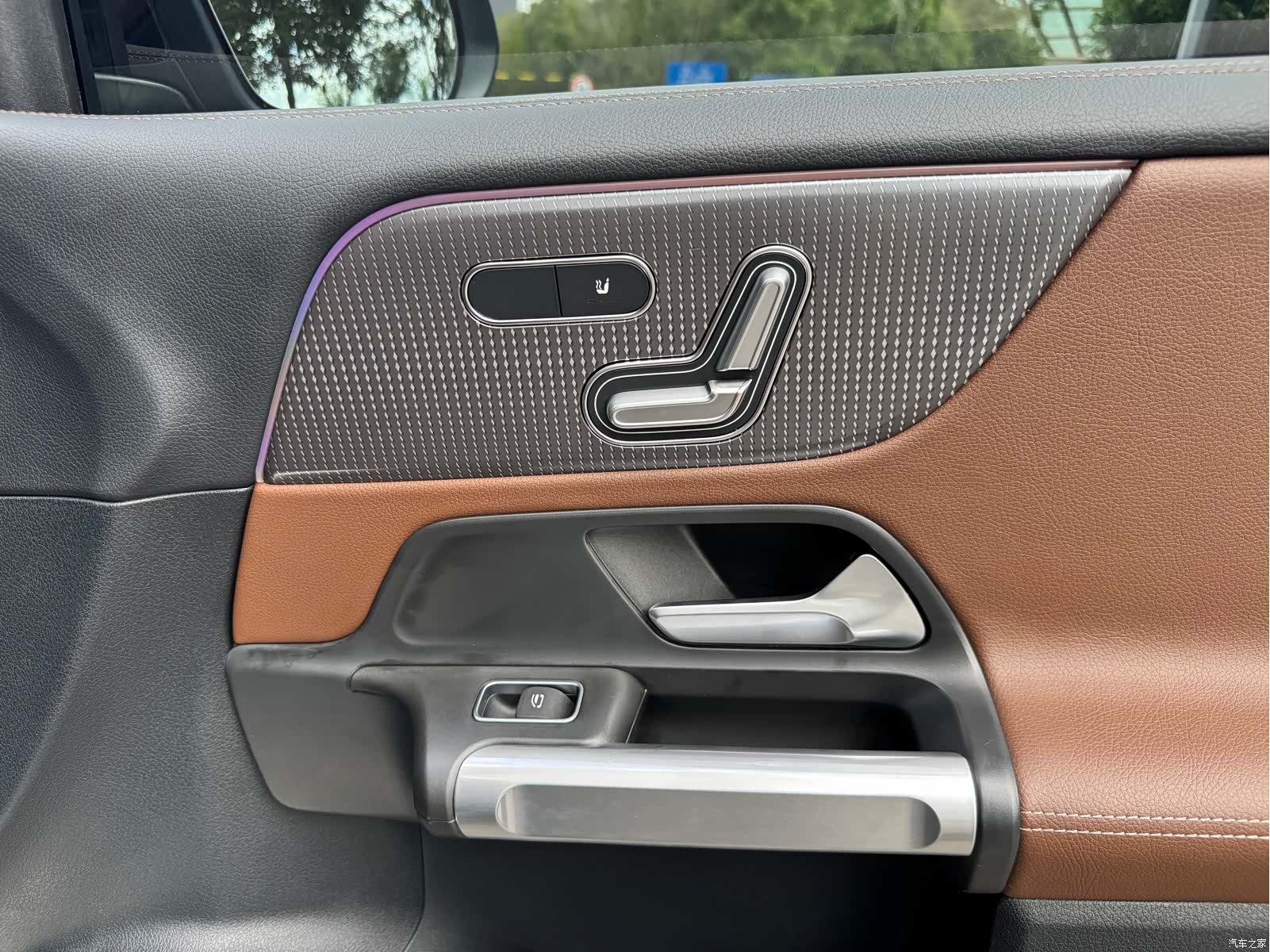 Mercedes-Benz GLB, 2022 31